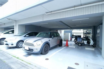 【駐車場】 | ARTESSIMO LINK BREZZA( アルテシモリンクブレッザ)