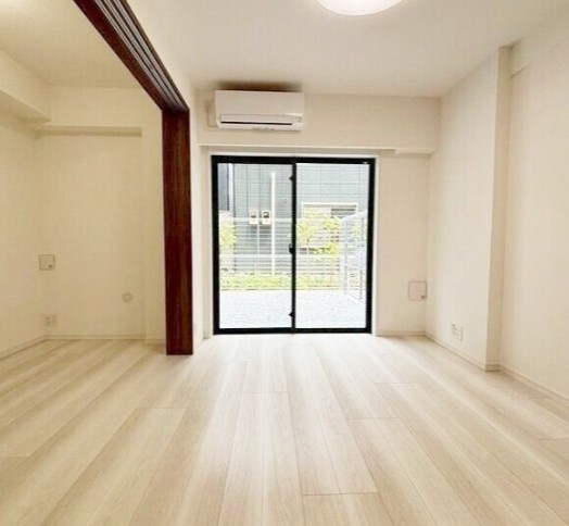 Weave Base Oji Kamiya