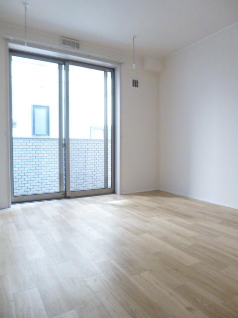 こちらのリビングで趣味の時間をお楽しみください