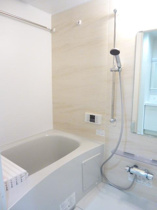 日々の疲れを癒すお風呂付です