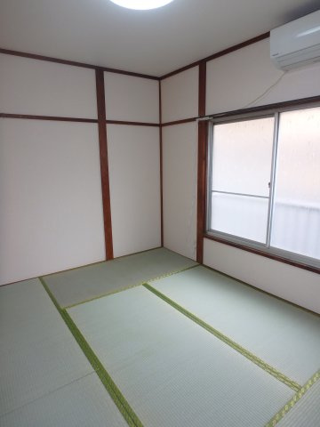 白金荘Ｅ棟の和室|居住中の為、同タイプのお部屋です。