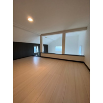 内装は落ち着いています