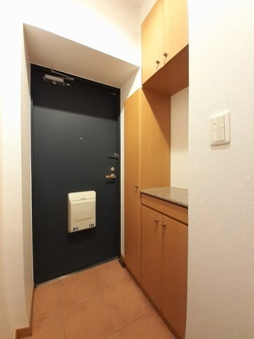 ゆったりとした玄関です