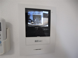 朝の支度にも助かる、独立の洗髪洗面化粧台