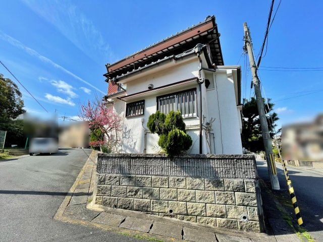 中古戸建　篠町広田3丁目の前面道路含む現地写真