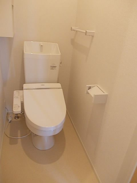 エレガンシア　アンジュのトイレ|落ち着いた色調のトイレです