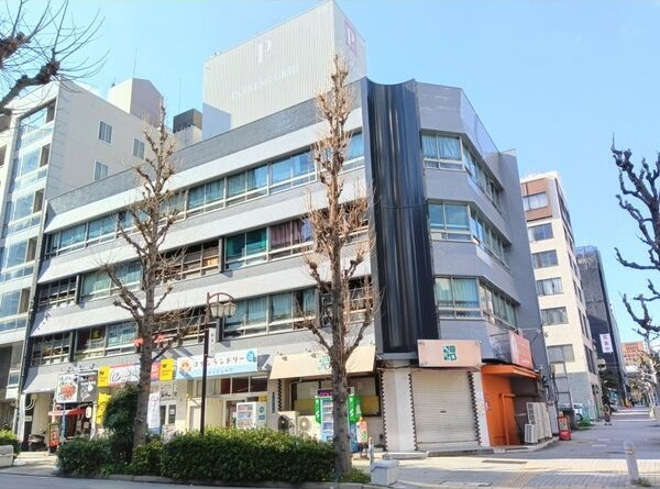餅喜ビルの外観
