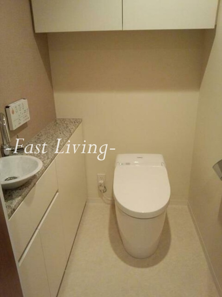 グランスイート四谷エクシアのトイレ