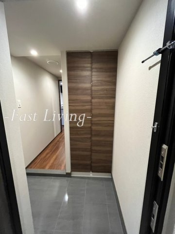 グランデ　エテルノの玄関