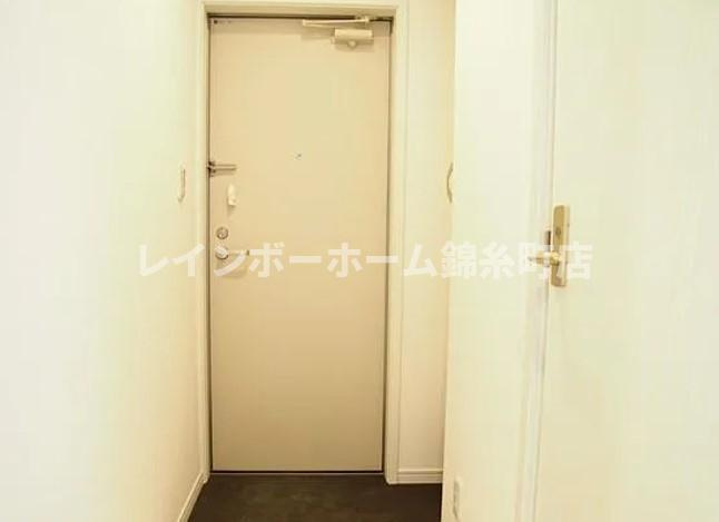 ラントヴィル西船橋の玄関|※他部屋参考写真