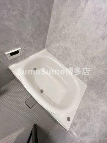 ロイヤル博多駅南の浴室