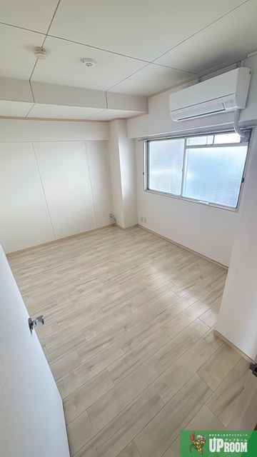 大平コーポラスⅠの洋室