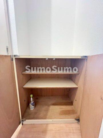 友広ビルの収納