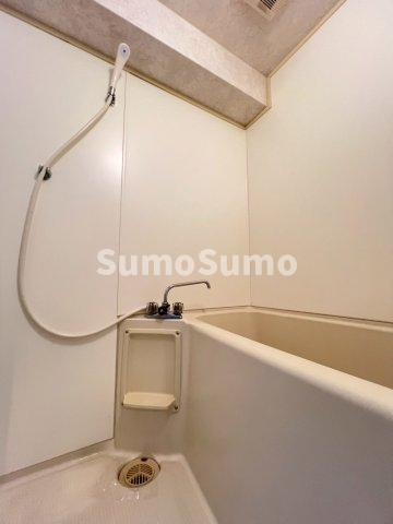 友広ビルの浴室