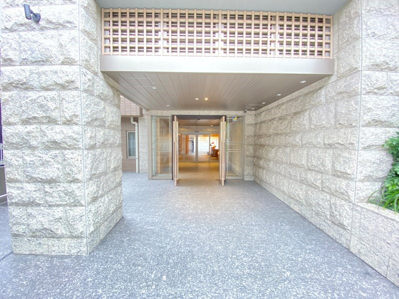 参宮橋マンションのエントランス