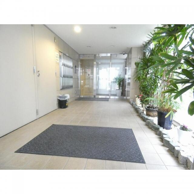ロワジール三軒茶屋のロビー| 