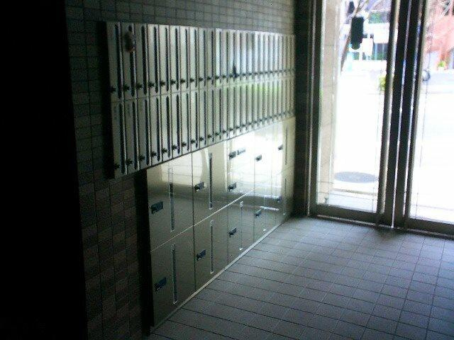 ロイヤルパレス目黒のロビー