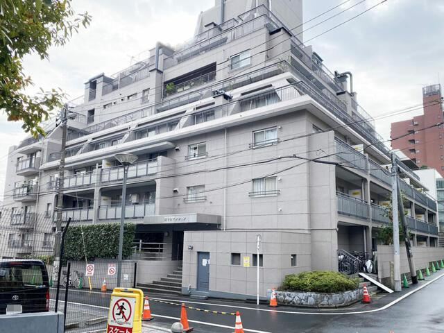 南平台マンション