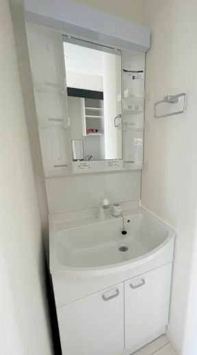 リベルテラス池袋本町の独立洗面台|独立洗面台☆(同一仕様写真)