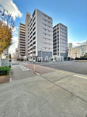 Twin Owls(ツインアウルズ)