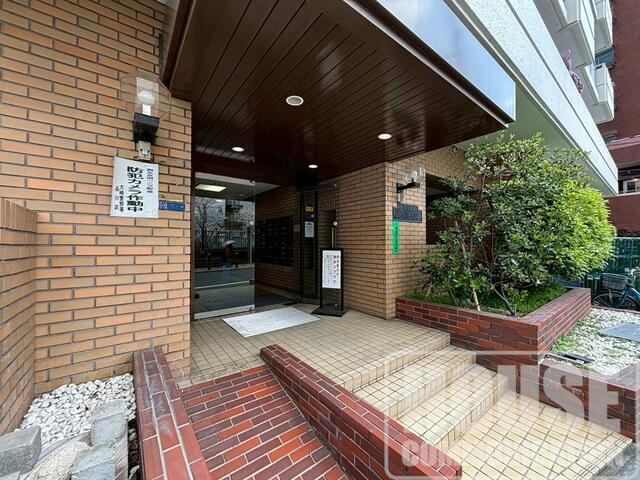 五反田リーラーハイタウンのエントランス