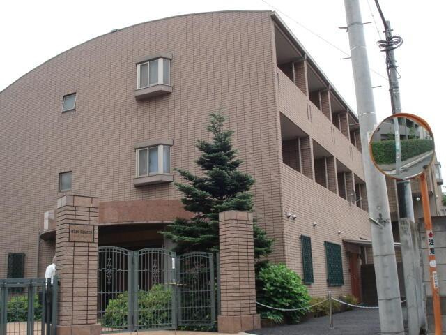 ワイズスクエアー