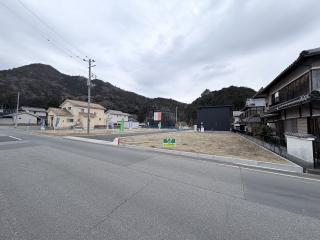 丹波市氷上町石生の売地