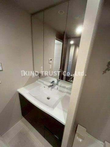 ブランズタワー梅田Northの洗面所|広い洗面スペース