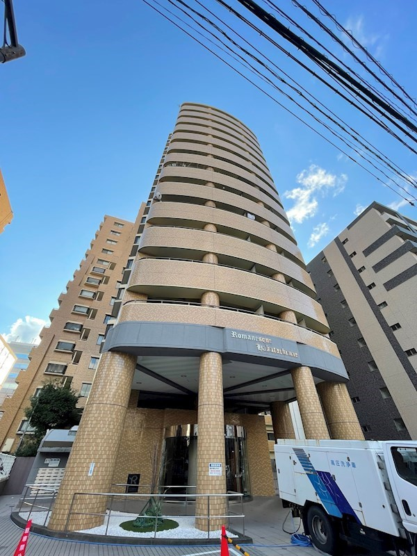 ロマネスク博多駅前の外観