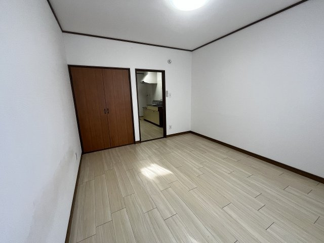 本郷ハイツの洋室|2026年2月現在リフォーム中の為同間取りA101のお写真です