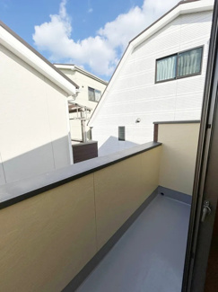 【バルコニー】 | 西宮市　日野町　中古戸建