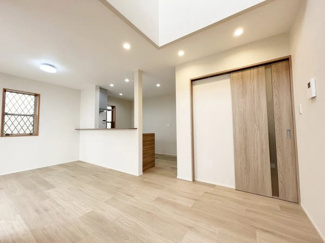 【居間・リビング】 | 西宮市　日野町　中古戸建