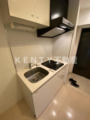 【キッチン】 | メインステージ蒲田Ⅵエグザ | コンパクトなキッチンで掃除もラクラク