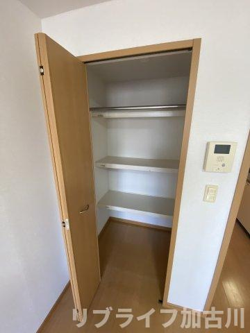 ラ・ブローテ東加古川の収納|302号室参照