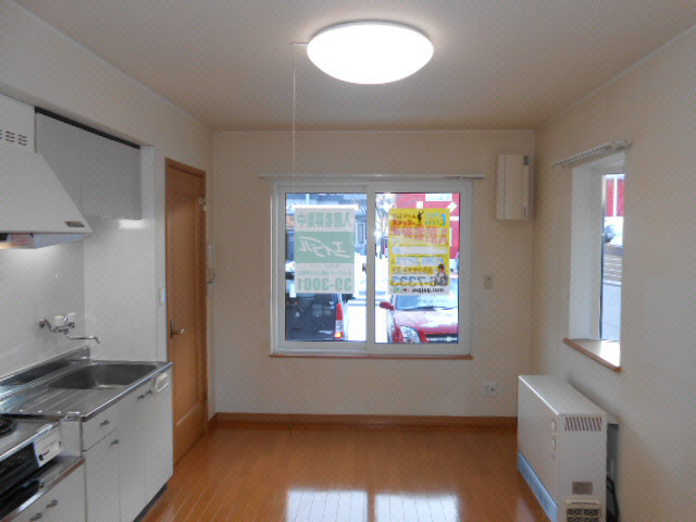 エステートインマリーエの居間・リビング