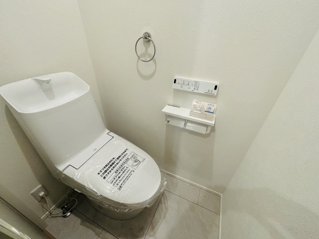 COLORFUL　DAYS南区豊｜名古屋市の戸建ならホームアップのトイレ|シャワートイレ