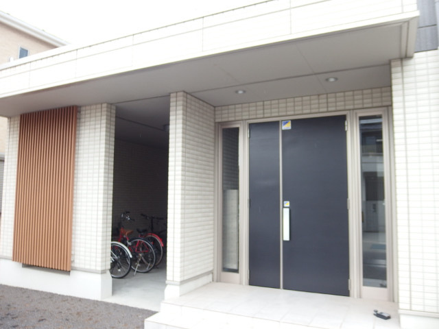 ドルチェヴィータのエントランス