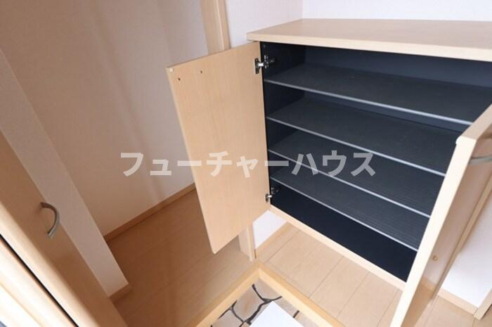 アン　オアシスの玄関
