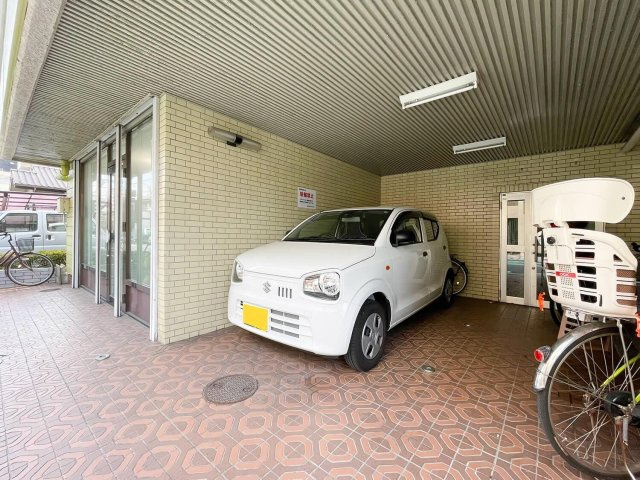 大野ビルのエントランス