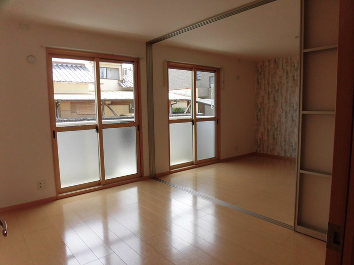 メゾンYの居間・リビング