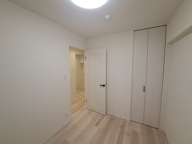 ベルジュール三鷹の洋室|広々とした洋室です