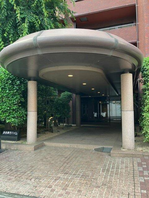 渋谷美竹ハイムのエントランス| 