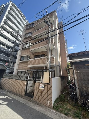 ステイツ博多駅南の外観|外観は落ち着いています