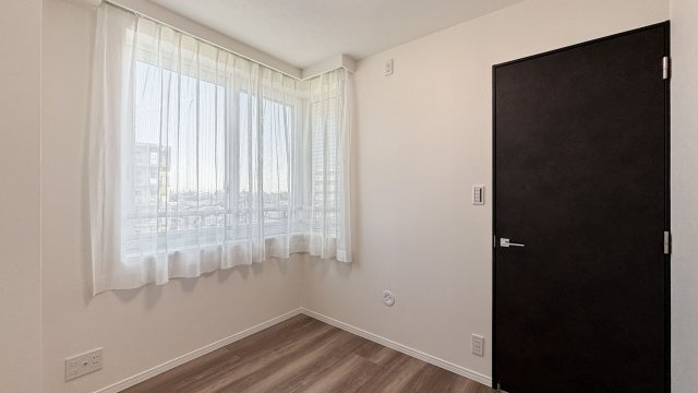 D’グラフォート世田谷芦花公園の洋室|個人の部屋や寝室として使える洋室です