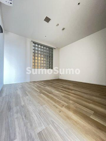 渋谷プロパティータワーの居間・リビング|使いやすいリビングです