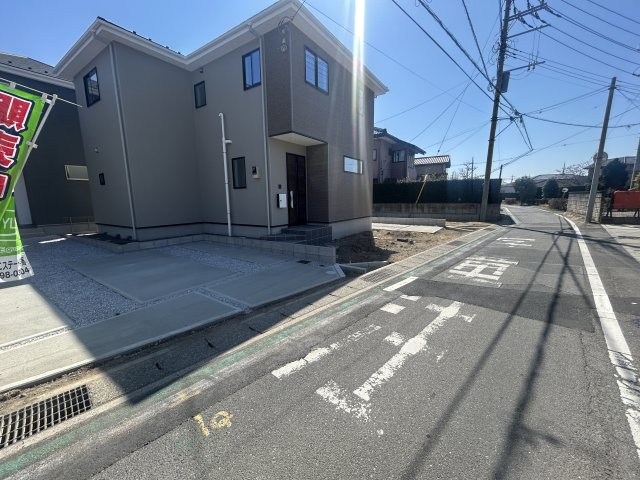 新築　前橋市北代田町2期　2号棟の前面道路含む現地写真|現地写真　西側接道幅員約4.1ｍ