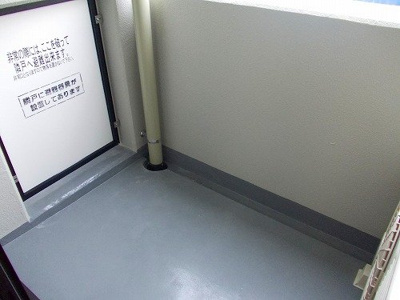 【バルコニー】 | ファインコルソⅥ | 暖かな日差しのふりそそぐバルコニー