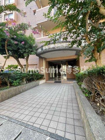 第5高島コーポのエントランス