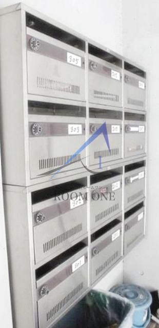 ＣＯＭＭＯＮ　　Ｍのその他共用部分|集合ポストです。