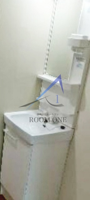 ＣＯＭＭＯＮ　　Ｍの洗面所|洗面台です。